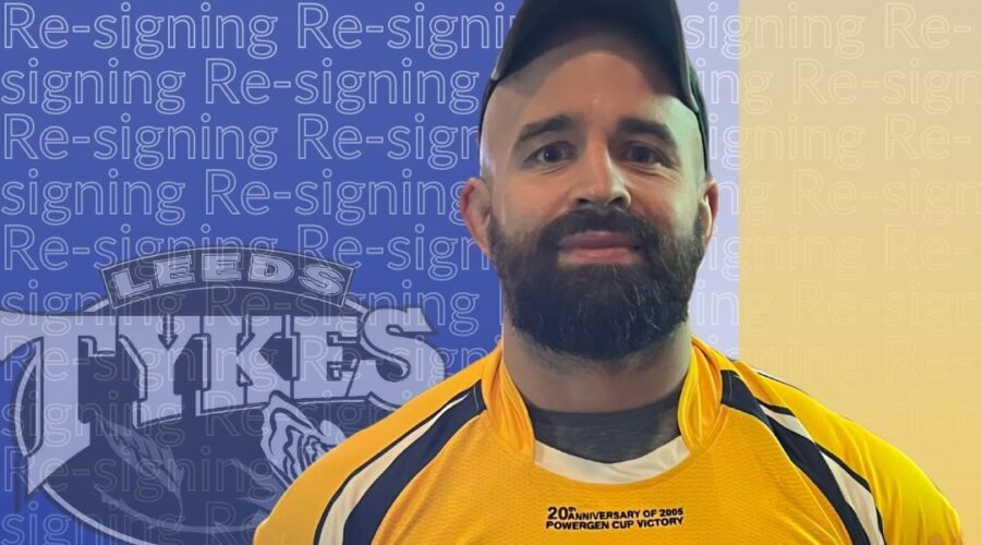 Toby Williams re-signing